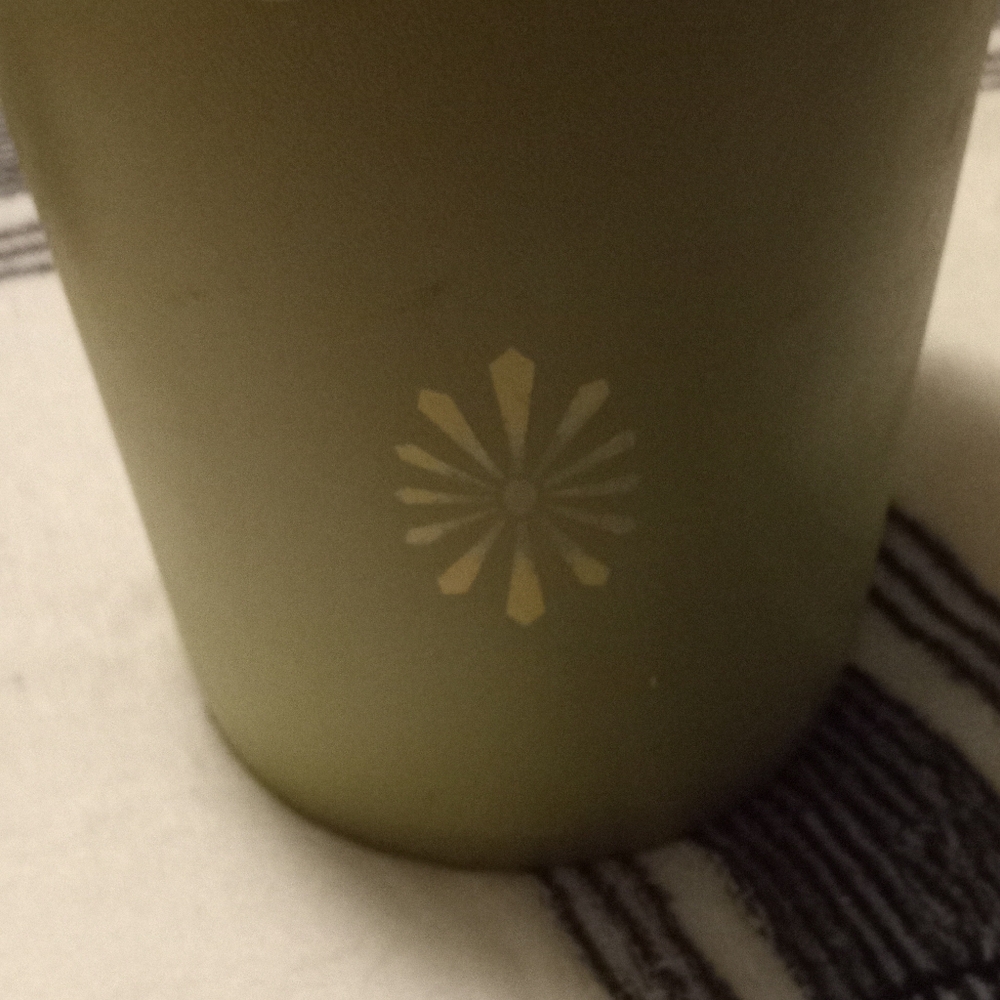 Vintage 1970 tupperware canister